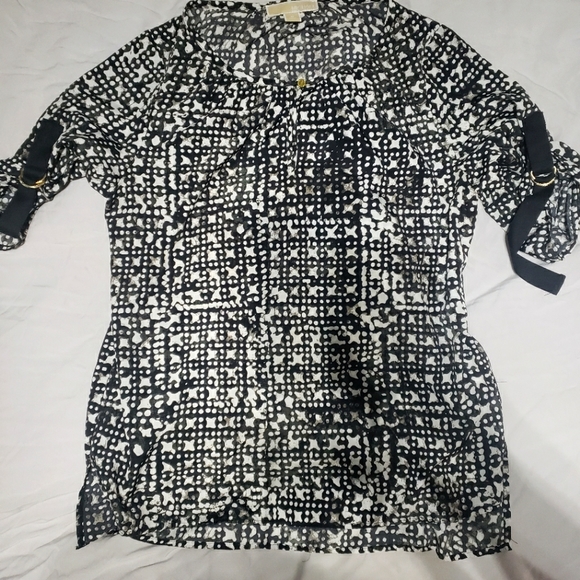 Semi sleeve michael kors shirt - Picture 5 of 5